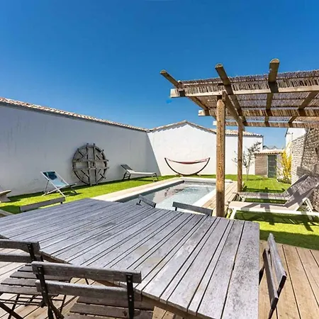 Willa Maison Moderne Au Bois-plage-en-re Avec Jardin - Fr-1-835-3